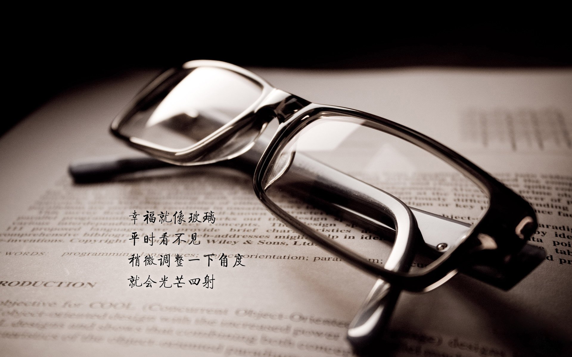 足球视频教程平台支持多方位互动交流，足球视频播放